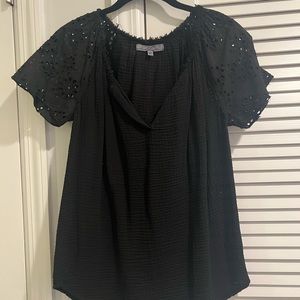 Red Haute black tshirt xs